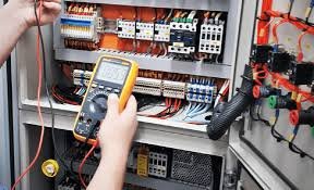 Manutenção em quadro elétrico em Vila Velha